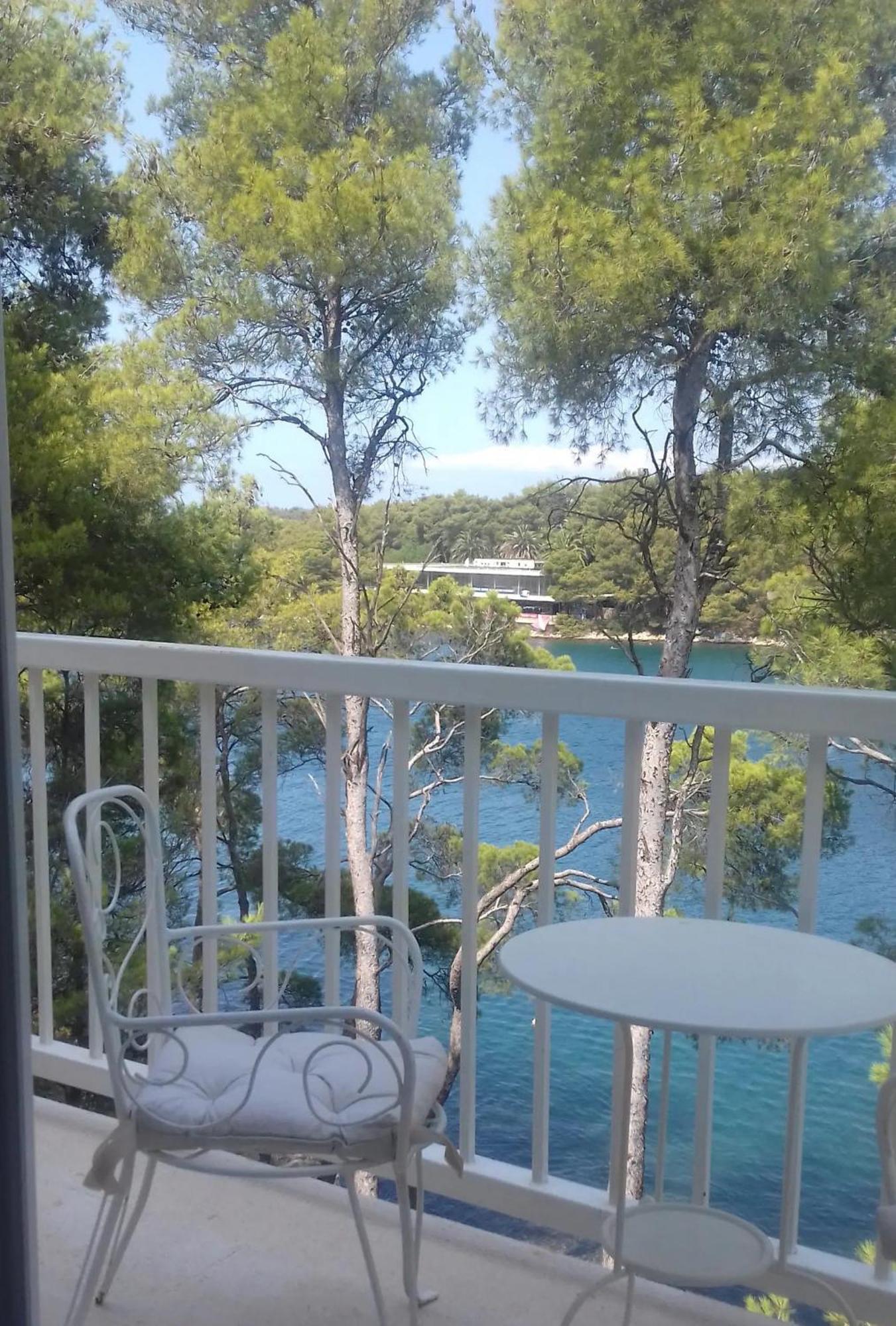 Lili Sunset Apartment สตารีกราด ภายนอก รูปภาพ